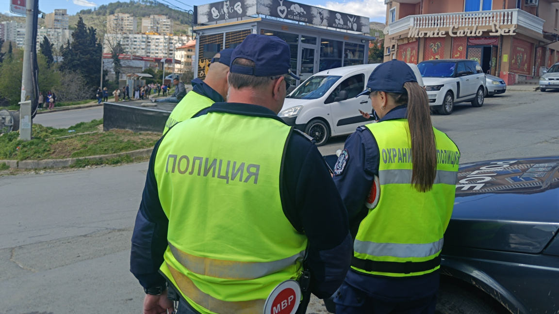 Трима задържани за купуване на гласове в област Стара Загора