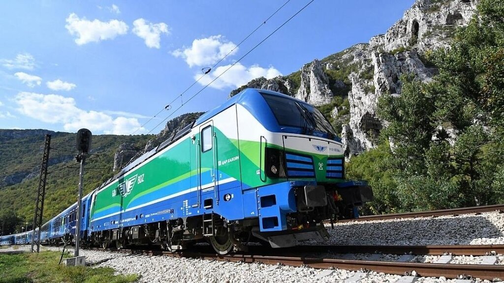 Qeveria hap transportin hekurudhor të udhëtarëve për operatorët e huaj