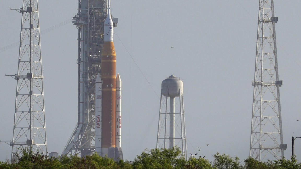 Започна подготовката за старта на Лунната мисия на НАСА "Артемис II"