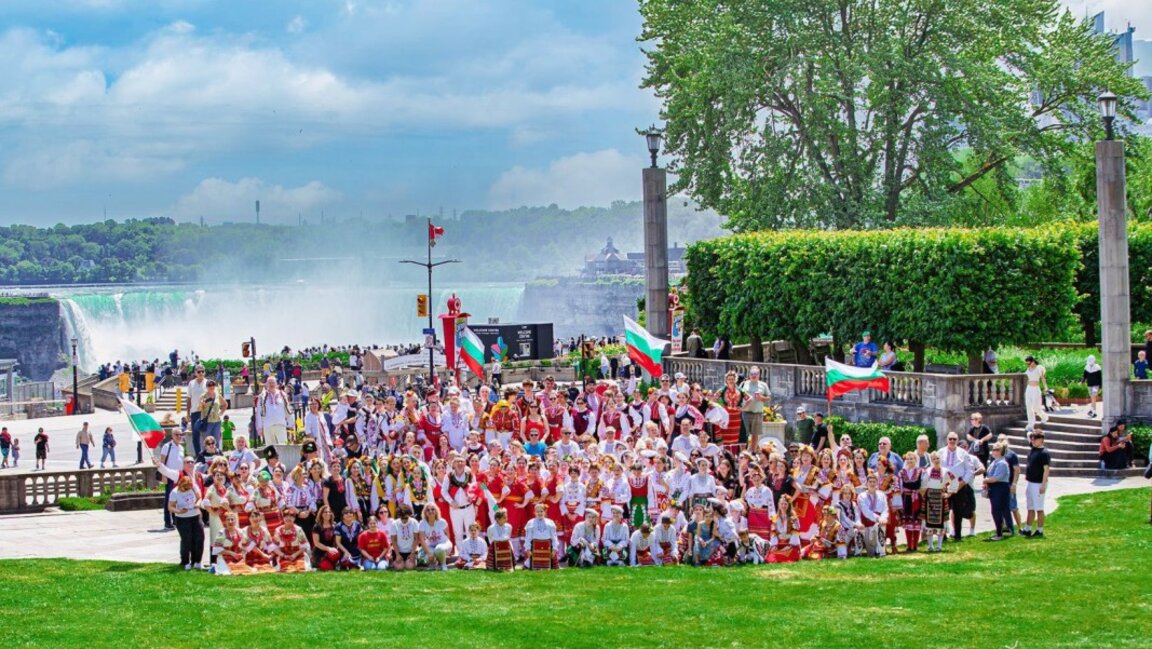 The Waterfall Folklore Fest Niagara 2025 brought together Bulgarian dance ensembles from across the US and Canada