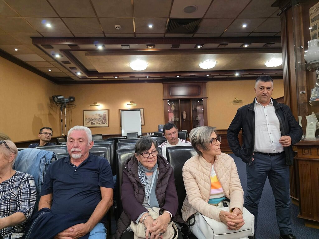 Жители на Виница се срещнаха с кмета и зам.-кметове в Община Варна