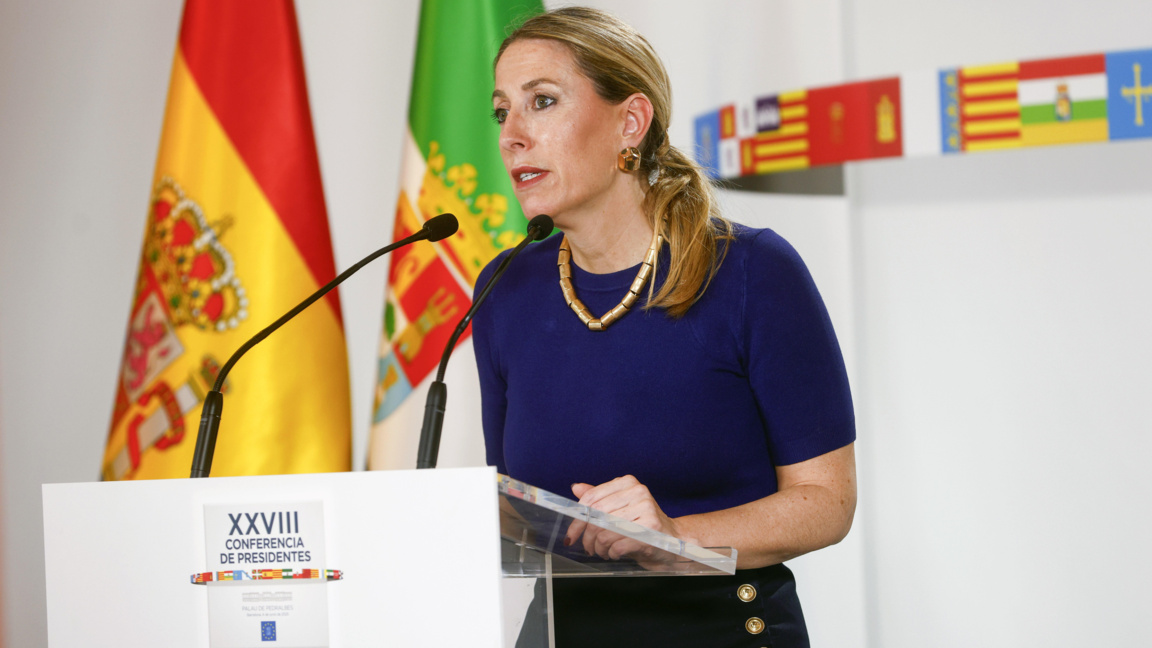 Регионалният премиер Мария Гуардиола от Народната партия