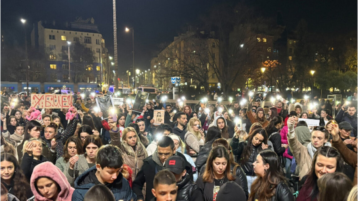 Протест пред ВМА в София заради прегазеното куче Мая