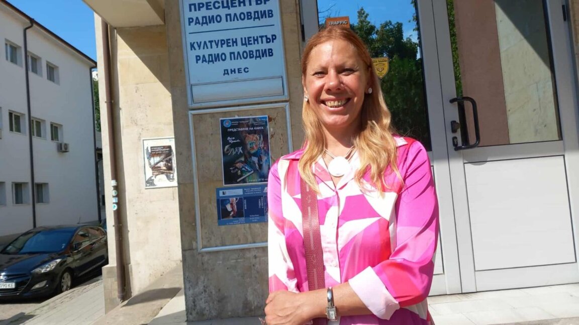 Олеся Раденкова представя "Блях"