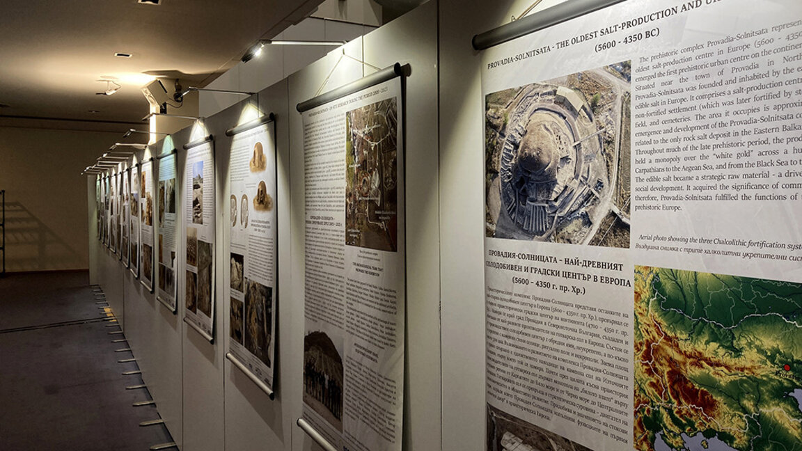 O expoziție în Parlamentul European prezintă civilizația regiunii Provadia - Salina