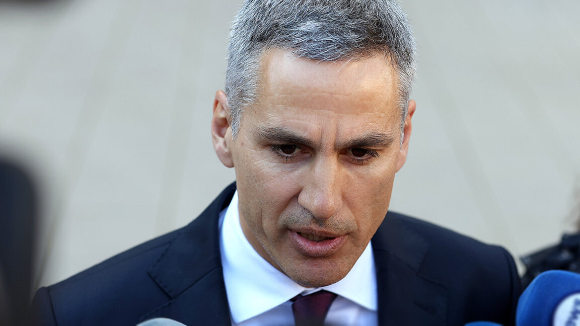 Андрей Гюров