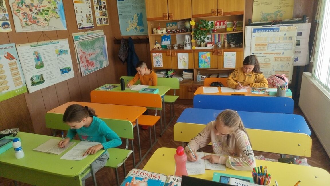 Образованието отново в спор: Колко дни да може да извинява родителят?