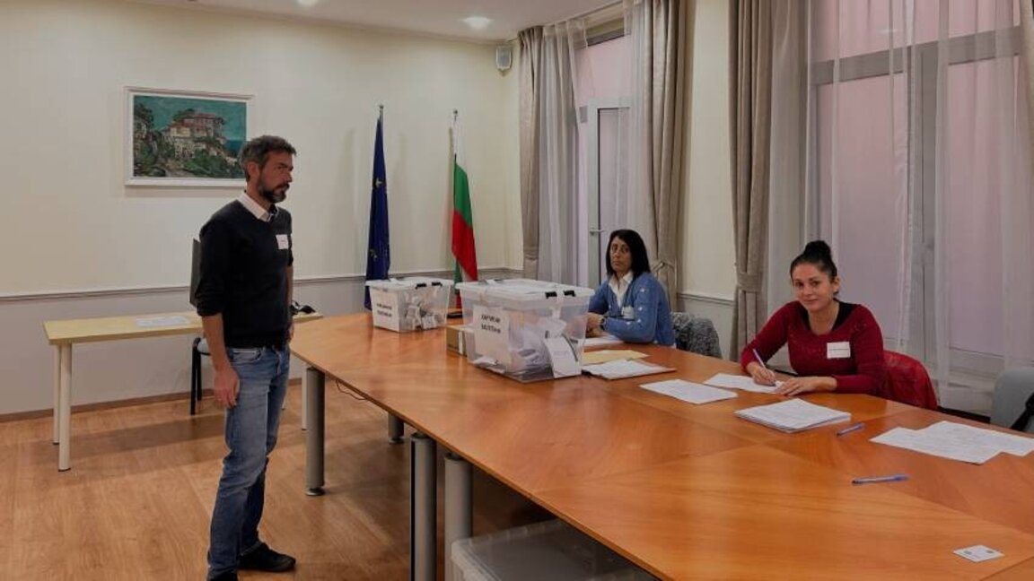 Очень высокая явка избирателей среди болгар в Брюсселе