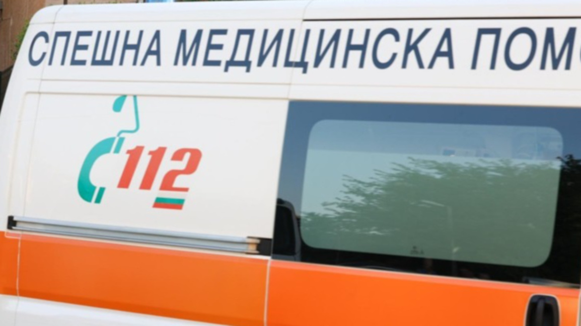 Късната реакция на шофьори затруднява линейките във Варна (ВИДЕО)