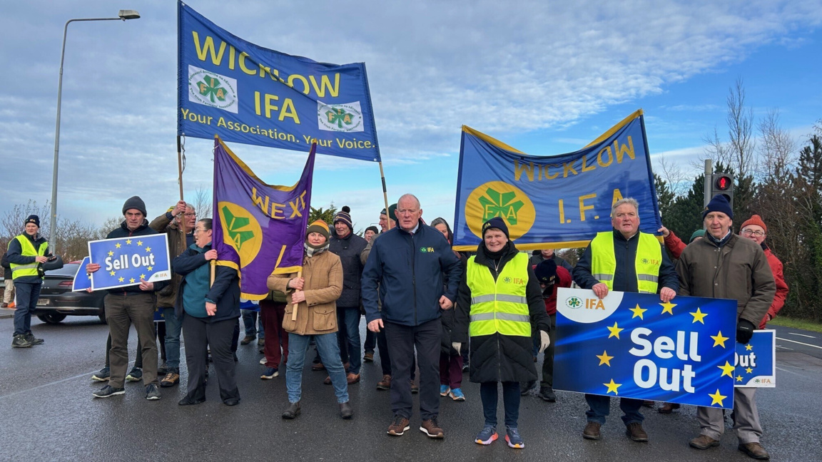 Ирландски фермери протестираха срещу споразумението на ЕС с Меркосур