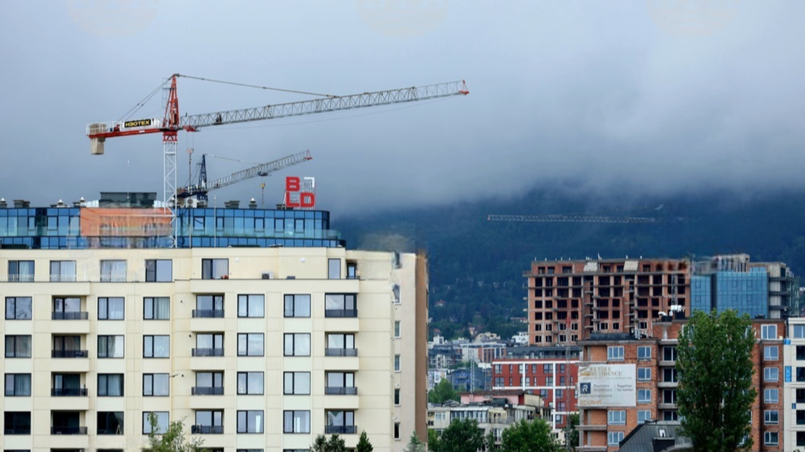 Bulgaria's construction output slips as EU activity rises