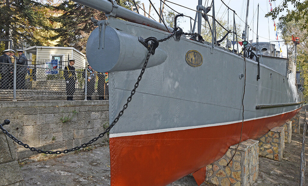 Tripper Travel Guide lists Bulgaria's Naval Museum in Varna as a must-see