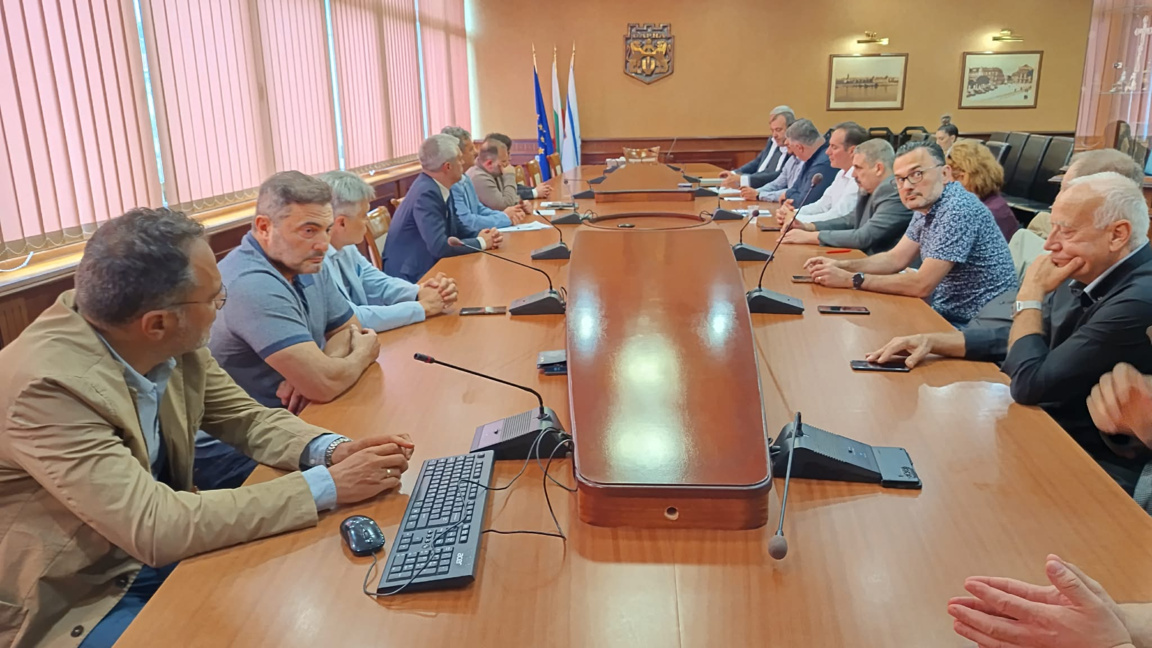 КСБ поиска ускоряване на процедурите по разглеждане на ПУП във Варна