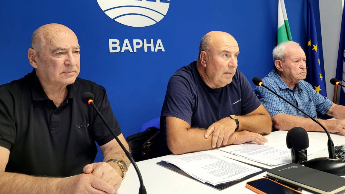 Отляво надясно: Янчо Несторов, Марин Черкезов и Любомир Димитров от Варненска Асоциация Сигурност