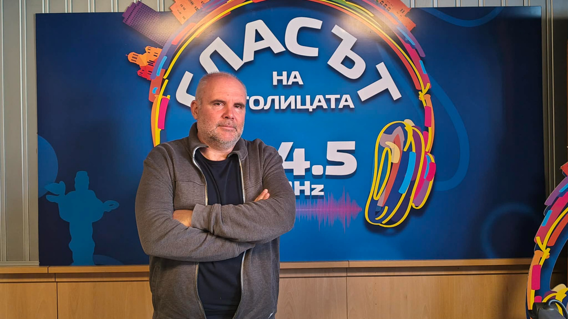 С прожекция на филма "Времето в нас" откриват изложба на три поколения фотографи