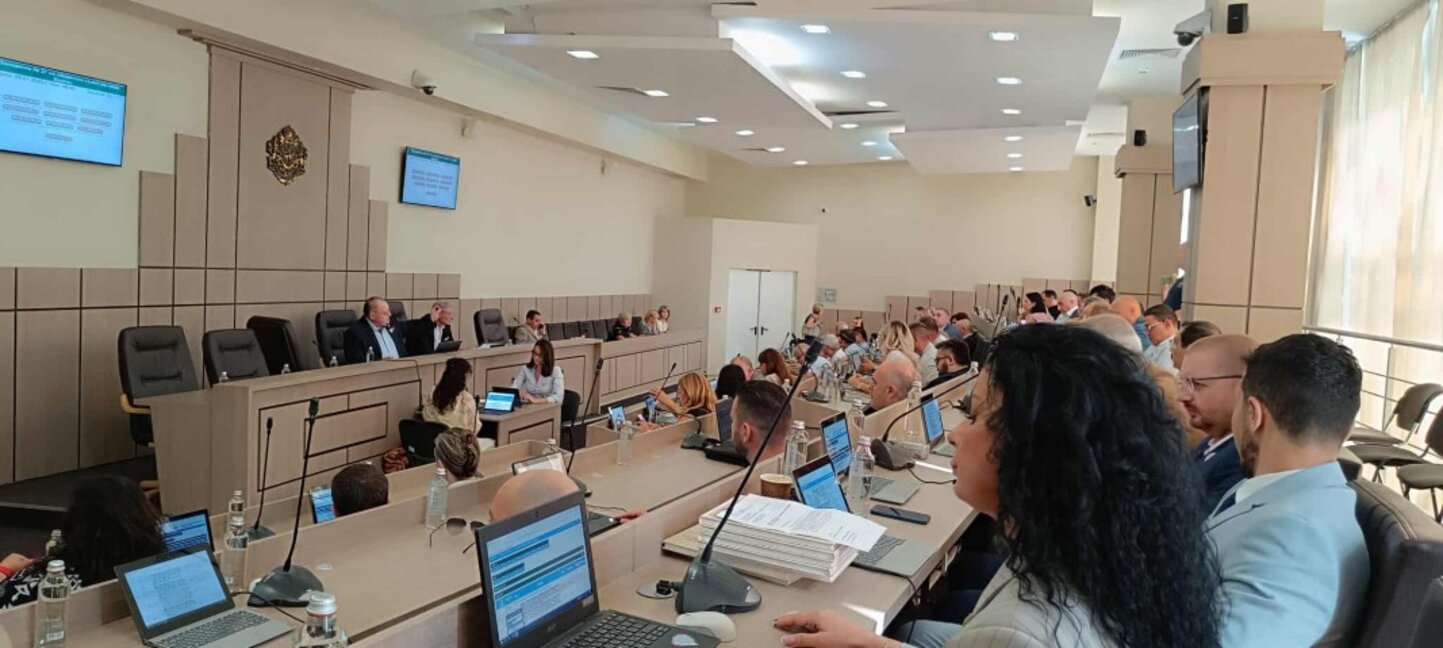Общинските съветници подкрепиха предложението за инсталиране на фотоволтаици на социалните услуги