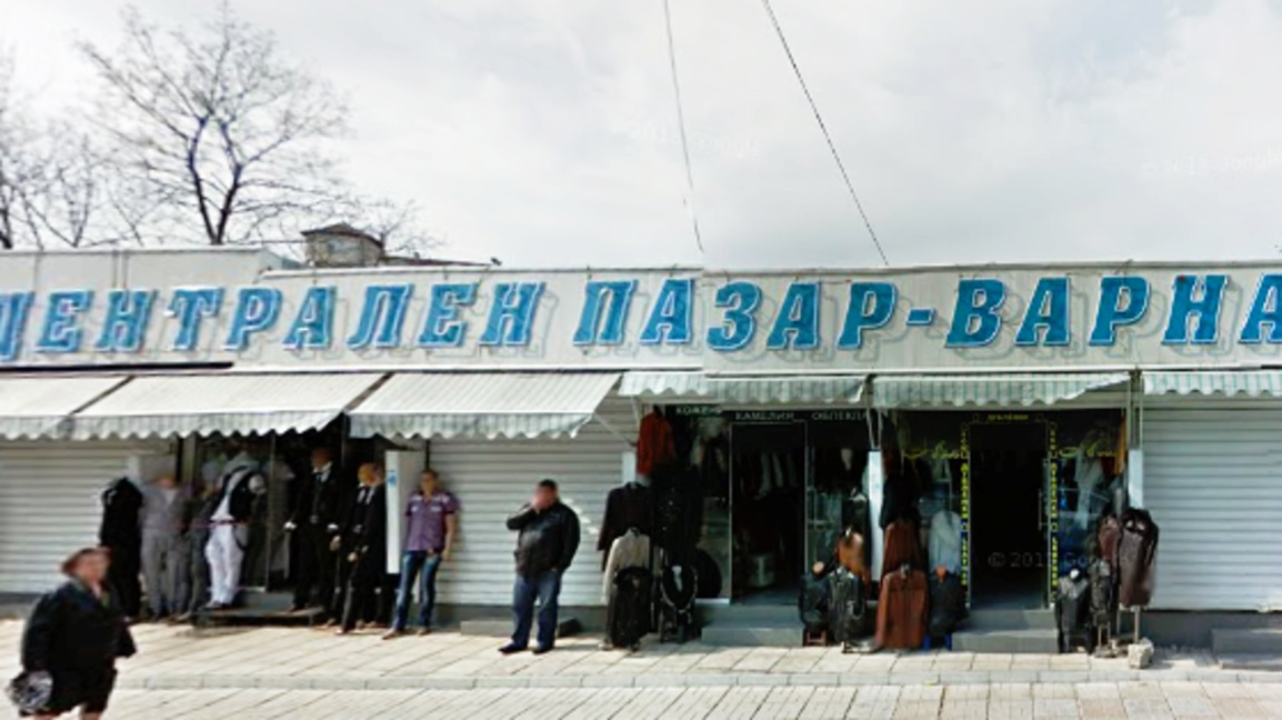 Паркингът на Кооперативния пазар поскъпна, вече е 1,50 евро за час