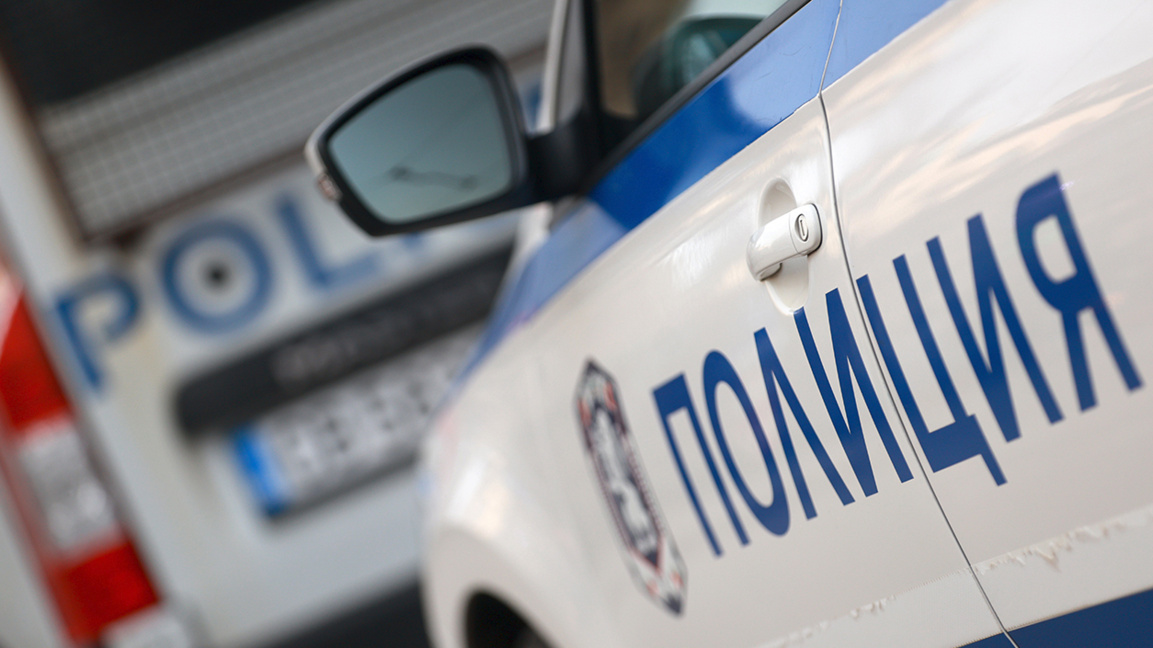 полиция полицейски автомобил тел. 112