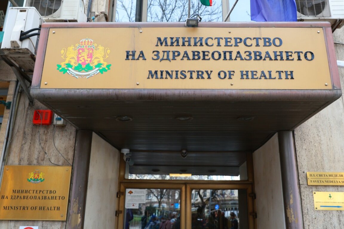 Штаб во главе с министром здравоохранения готов к помощи пострадавшим в Северной Македонии