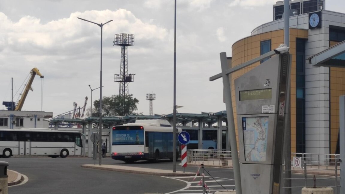 Автобусните превозвачи отчитат увеличение на пътниците към морето
