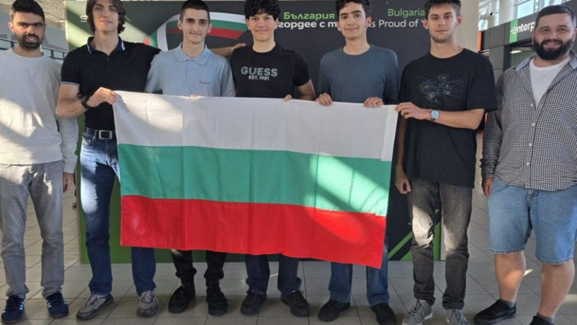 Escolares ganaron cuatro medallas de la Olimpiada Europea de Física 