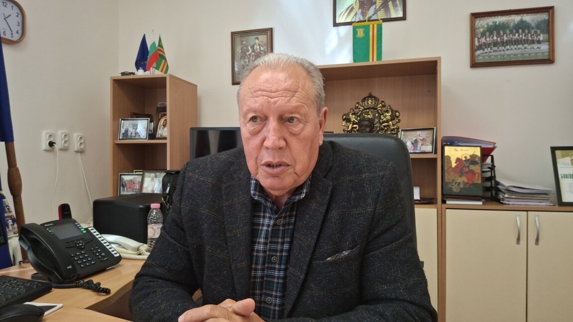 Жители на община Болярово заплашват с протест заради лоши пътища