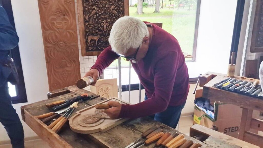 More than 70 craftsmen participate in the craft fair in the village of Oreshak