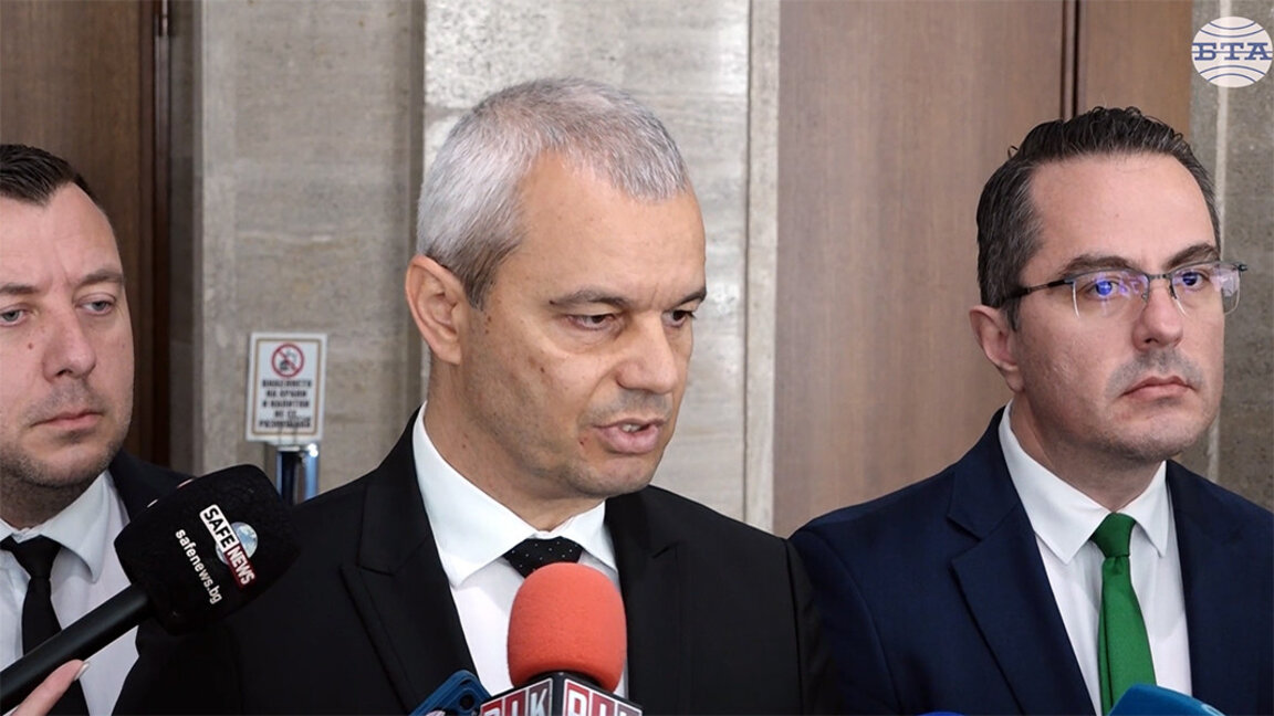 "Renaissance" : Roumen Radev doit saisir la Cour constitutionnelle sur le référendum...