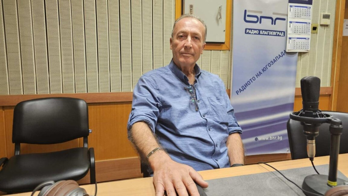 Емил Костадинов