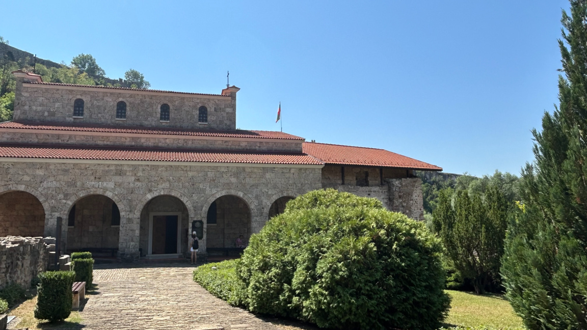 Kisha „Dyzet Dëshmorët“ - Veliko Tërnovo