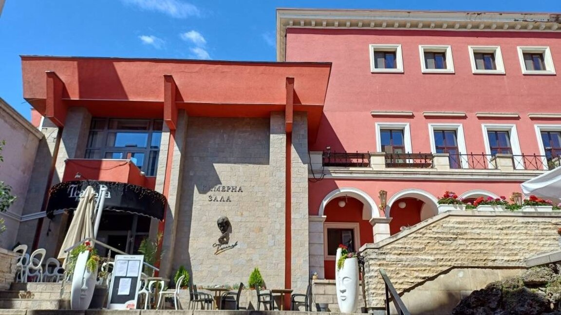 Plovdiv tiyatrosundan yeni bir ortaklık ve dünya prömiyeri
