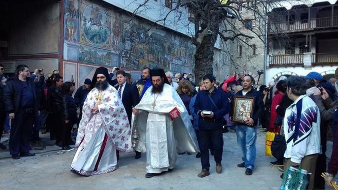 Литийно шествие в Бачковски манастир