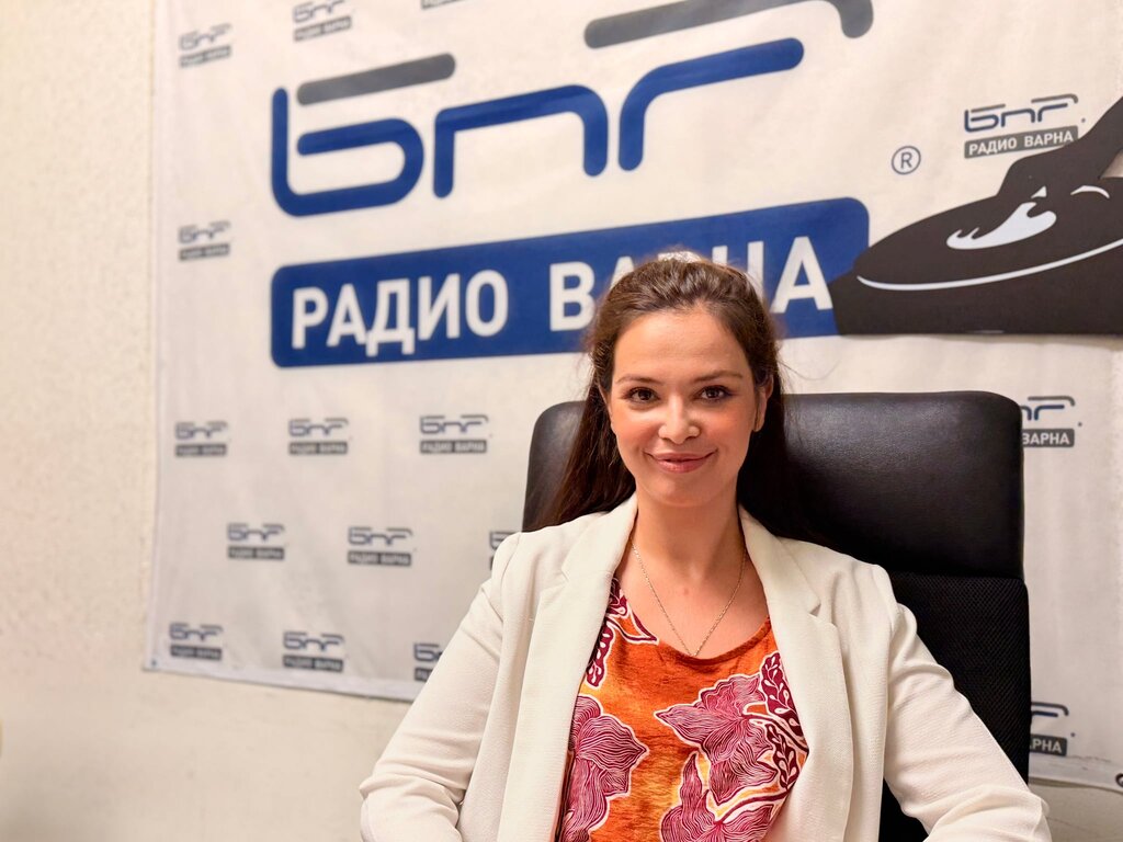 Елени Декидис