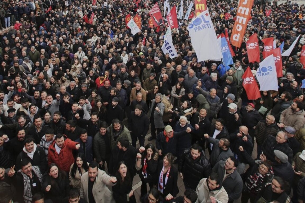 Напрежението в Турция се засилва след ареста на кмета на Истанбул