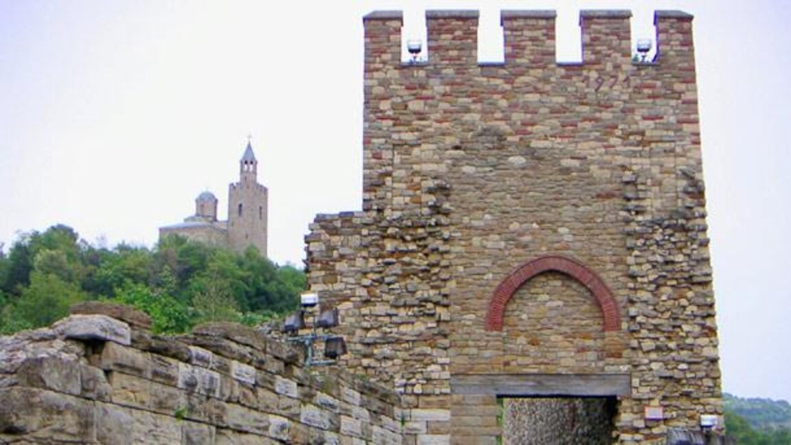 Посрещат първия турист на “Царевец” с изненади