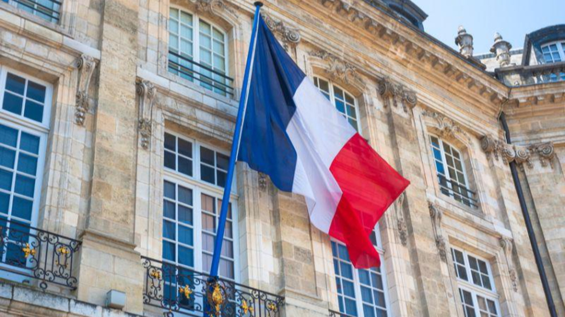 Образователните синдикати във Франция обявиха мобилизация на 10 март