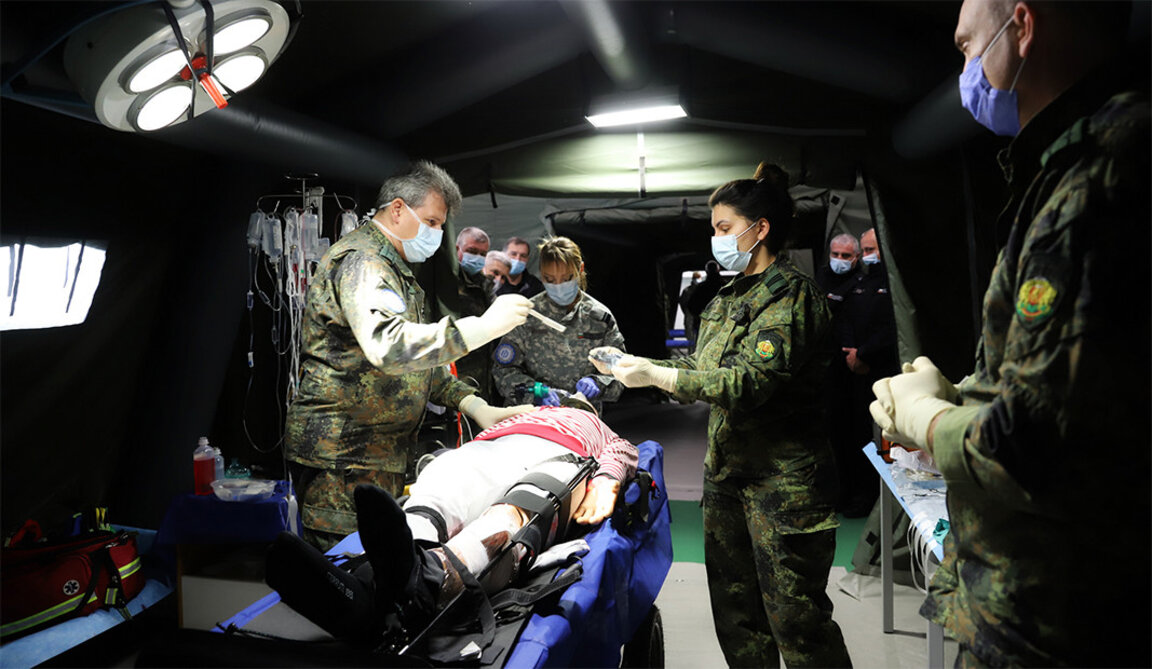 Medicii militari bulgari participă la zeci de misiuni în punctele fierbinți ale lumii