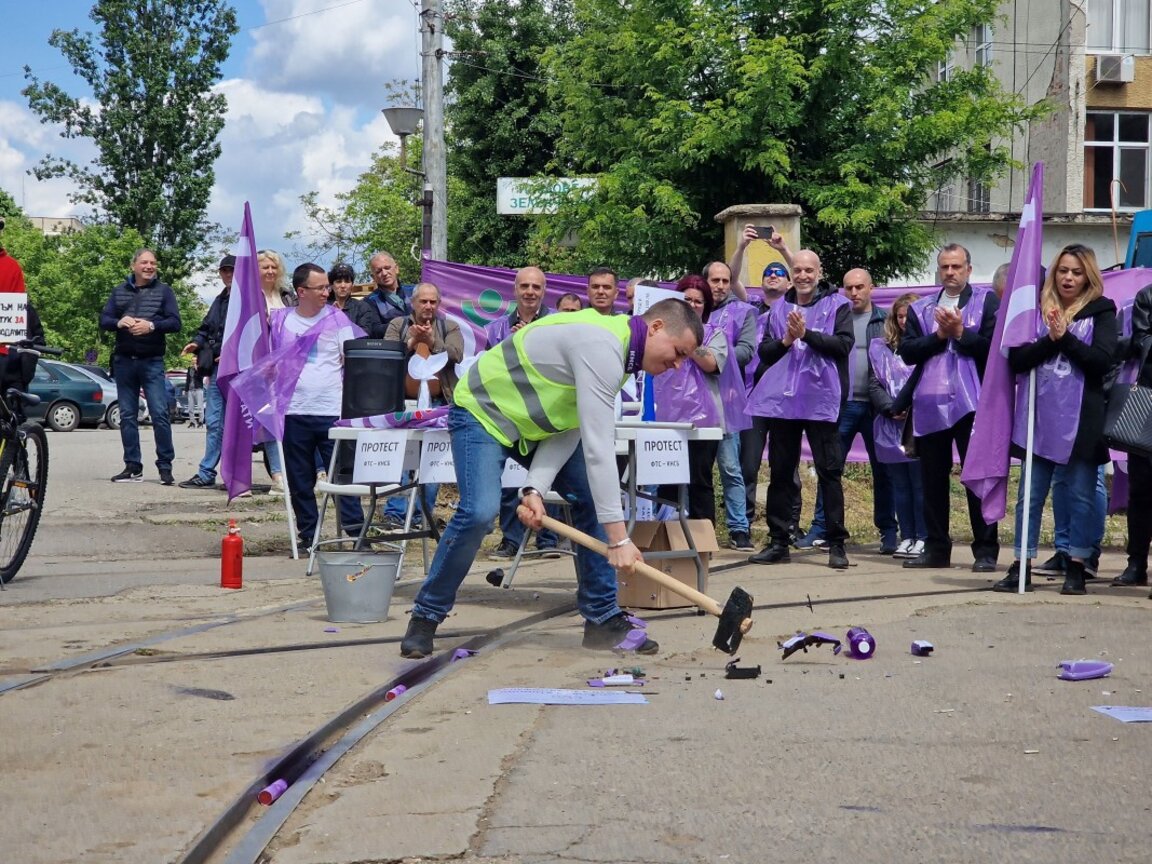 Синдикатите: Утре ще има транспорт в София