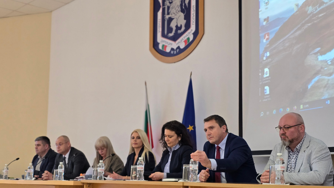 Представители на МВР и прокуратурата дават информация за хода на разследването по случая "Петрохан" -  9 февруари 2026 г.