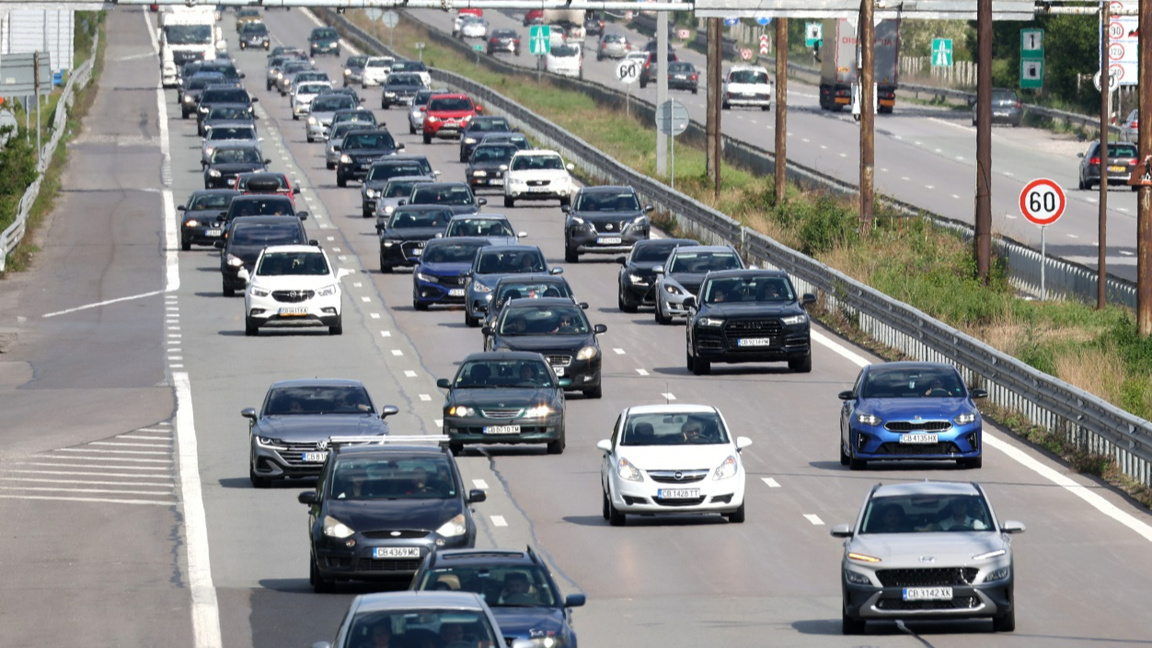  Normal traffic reported at all border checkpoints