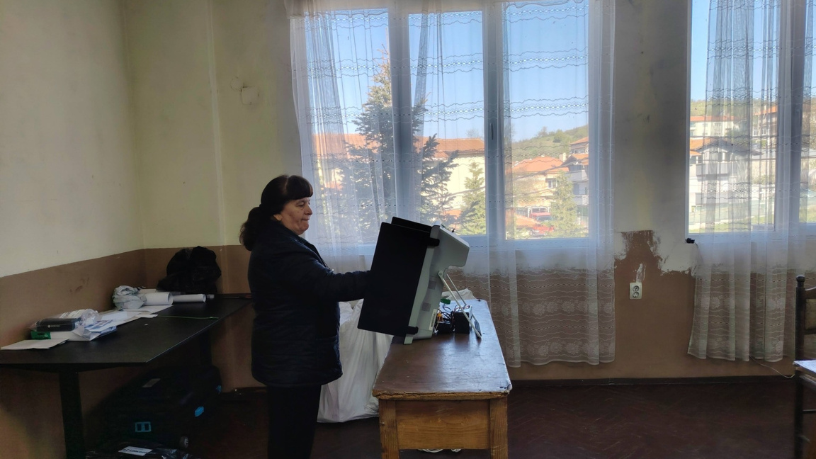 Село Бело поле отново е рекордьор в страната с най-дълги избирателни списъци