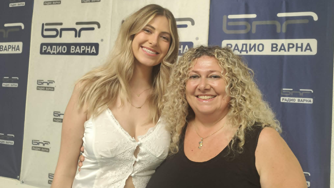 Лили и Яна Запрянови