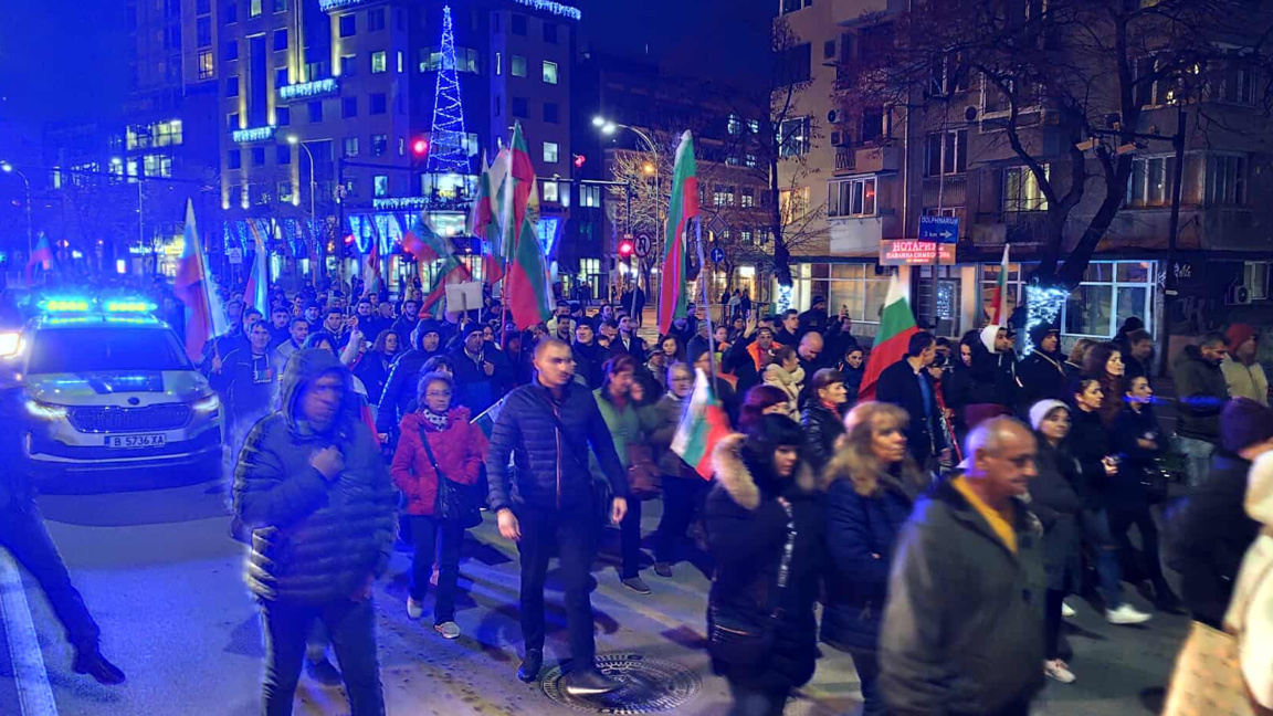 Обходни маршрути на автобуси във Варна заради протест