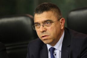 Министър Илков: Рано е да се говори кой е мозъкът зад схемата BETL