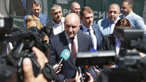 Премиерът Радев не очаква реално влошаване на отношенията ни с Иран