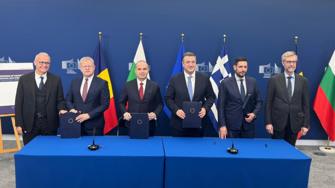 Kuzey–güney ulaşım aksı, Tuna Nehri üzerinde yeni köprüler öngörüyor