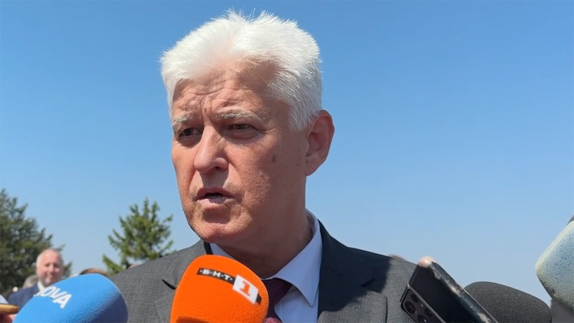 Dimitar Stoyanov: Avioanele-cisternă americane au părăsit baza aeriană Bezmer