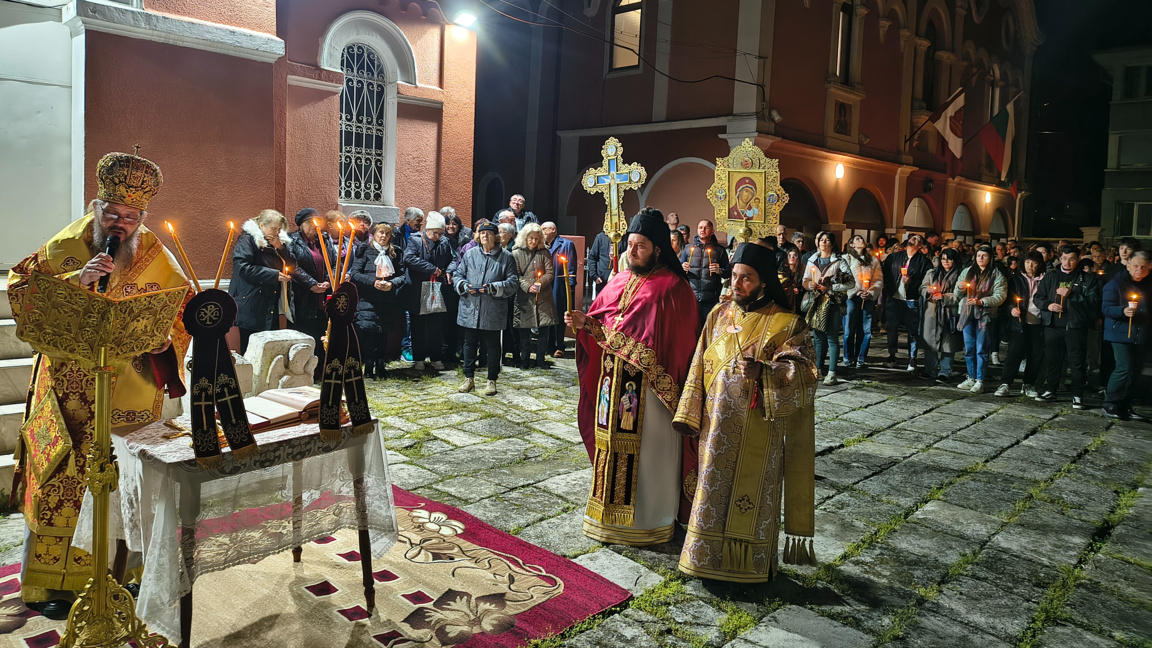 Над 200 боядисани от деца яйца ще бъдат раздадени в Силистра