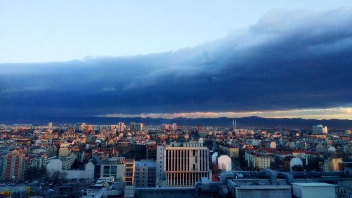 Млади у Бугарској међу онима који најдуже живе с родитељима