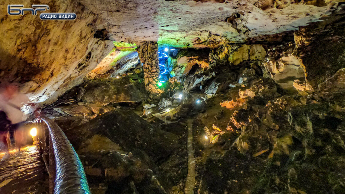 Пещера Магура